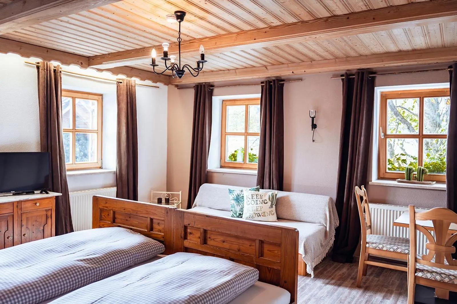 Landhotel Zum Matthiasl Bischofsreut